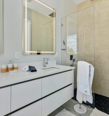 Bathroom 5,Timeless bathroom 5 with high-quality fixtures and fittings